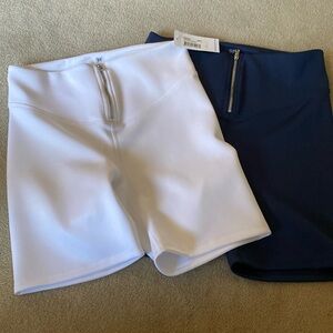 2 NEW Heroine Zipped Biker Shorts/Navy &. White
